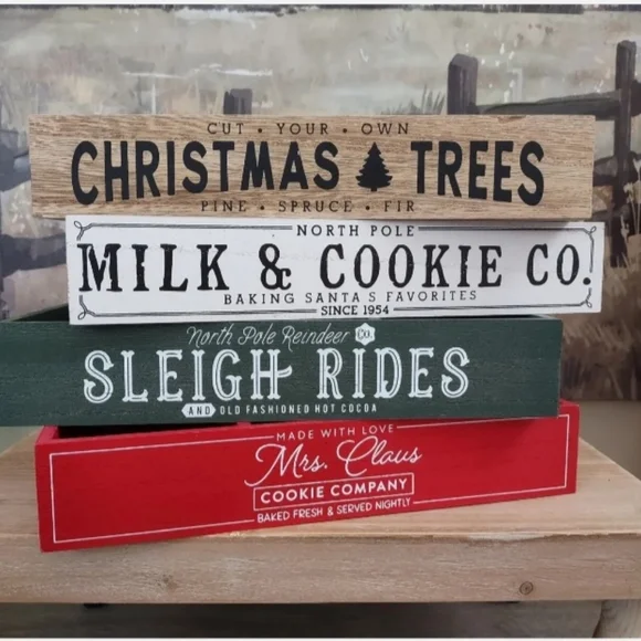 Target Christmas tiered tray - Picture 6 of 7